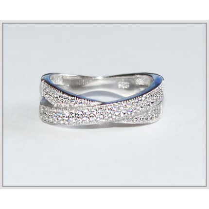 Серебряное кольцо с цирконами (KS139) Размер 16 родировано