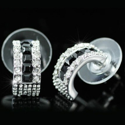 Серьги Black Onyx Huggie Earrings use Swarovski Crystal SE230 